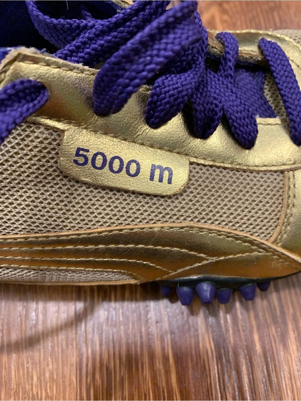 PUMA 5000m Gold Athletic Shoes Womens 8.5 Metallic Vintage Y2K Spiky Sole - Picture 3 of 13